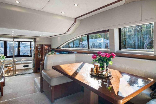 2008 Princess 62 Flybridge