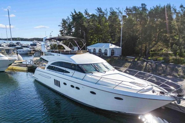 2008 Princess 62 Flybridge