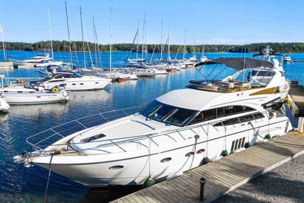 2008 Princess 62 Flybridge