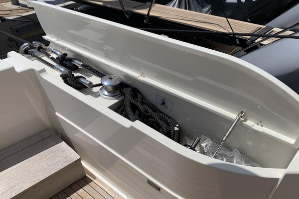 2008 Ferretti 630