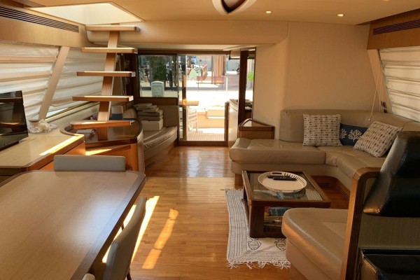 2008 Ferretti 630