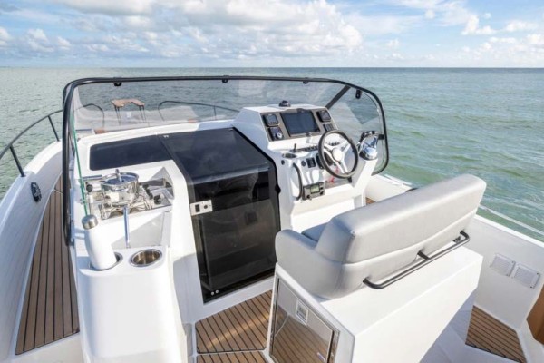 2021 Beneteau Flyer 9 SUNdeck