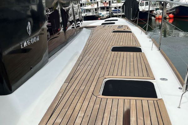 2019 Lagoon 630