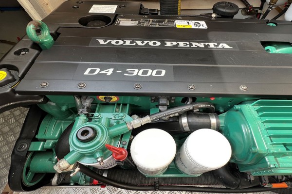 2019 Lagoon 630