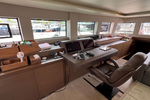 2019 Lagoon 630
