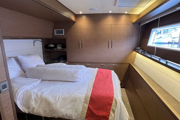 2019 Lagoon 630