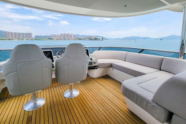 2020 Absolute Navetta 73