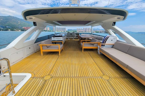 2020 Absolute Navetta 73