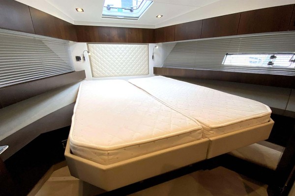 2020 Absolute Navetta 73