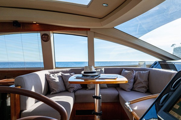 2007 Princess V65