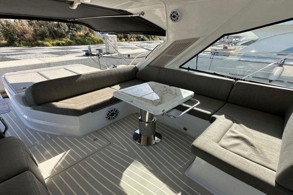 2018 Azimut Atlantis 51