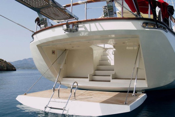 2011 Ruth Yachting 41m