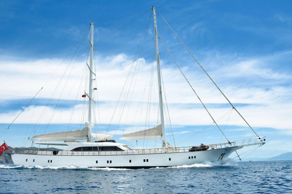 2011 Ruth Yachting 41m