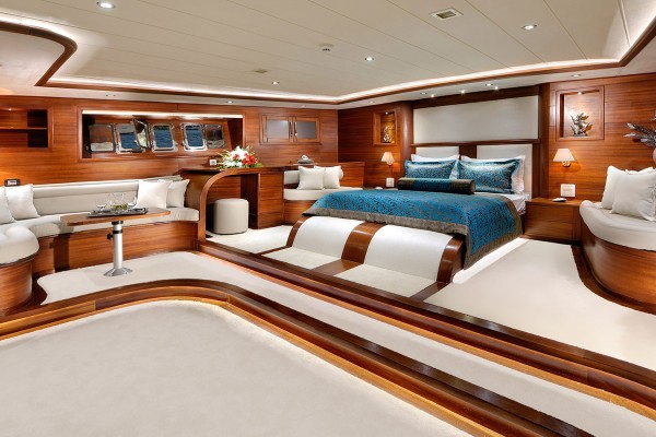 2011 Ruth Yachting 41m