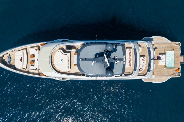 2021 Benetti Oasis 40m