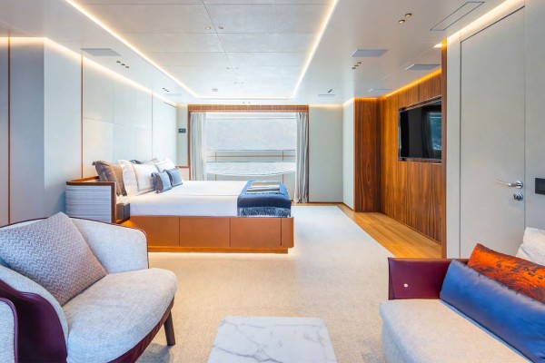 2021 Benetti Oasis 40m