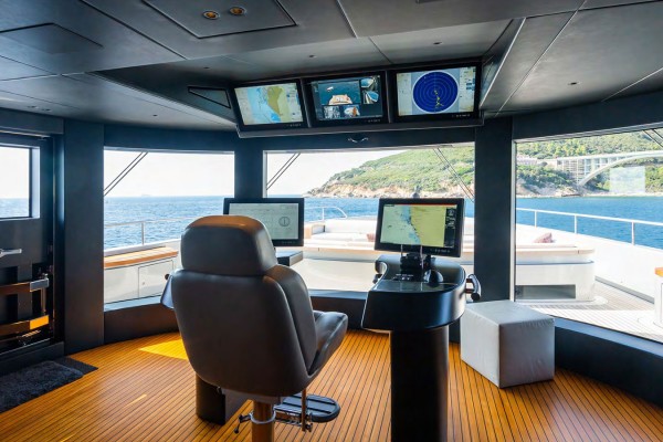 2021 Benetti Oasis 40m
