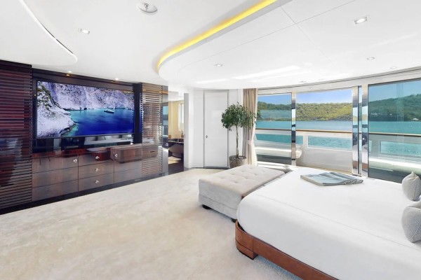 2011 Heesen 55m
