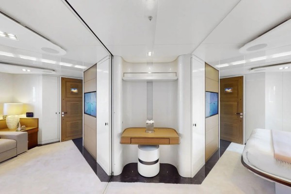 2011 Heesen 55m