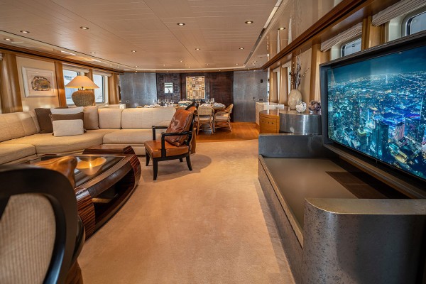 2003 Heesen 44m