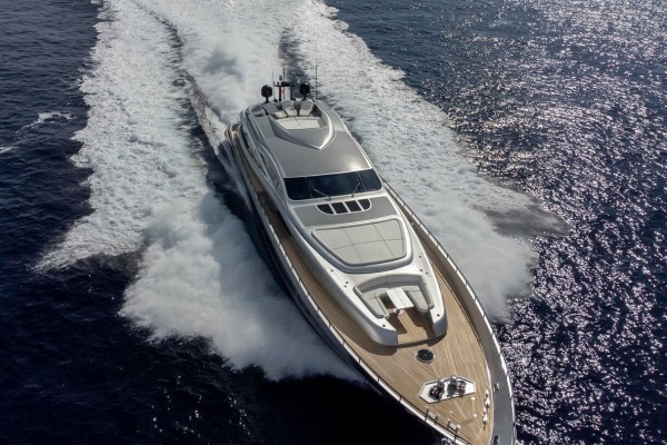 2004 Pershing 115