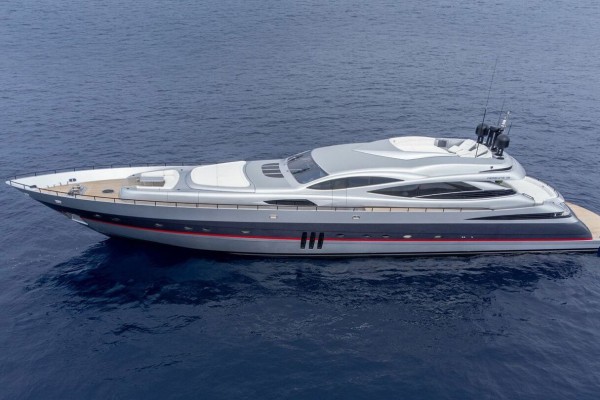 2004 Pershing 115
