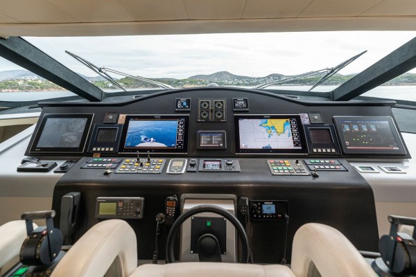 2004 Pershing 115