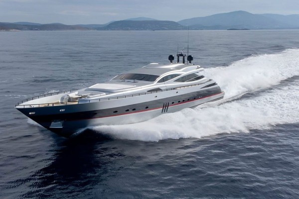 2004 Pershing 115