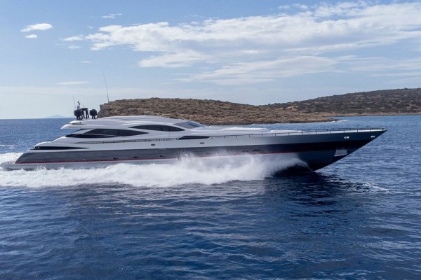 2004 Pershing 115