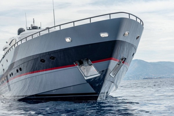 2004 Pershing 115