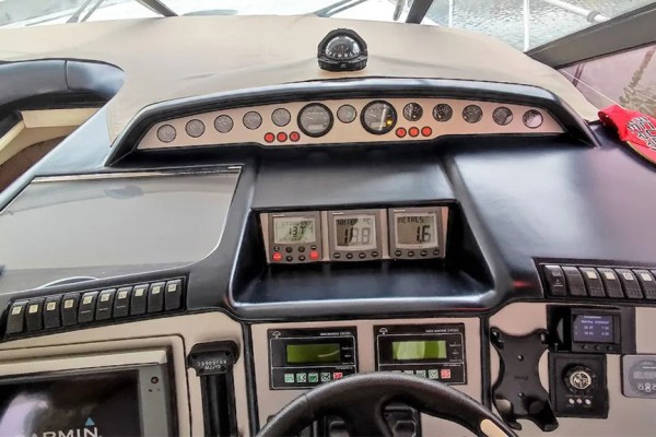 2004 Princess V58
