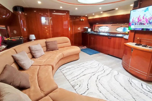 2004 Princess V58