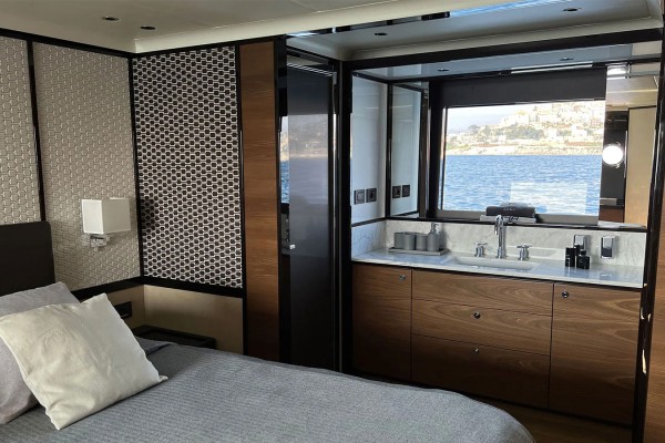2023 Absolute Navetta 68