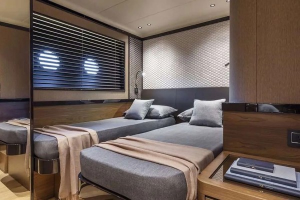 2023 Absolute Navetta 68