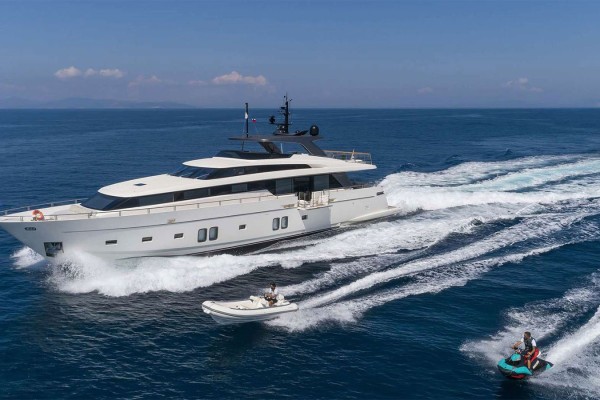2018 Sanlorenzo SL106