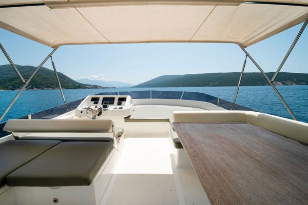 2015 Numarine 78 Fly
