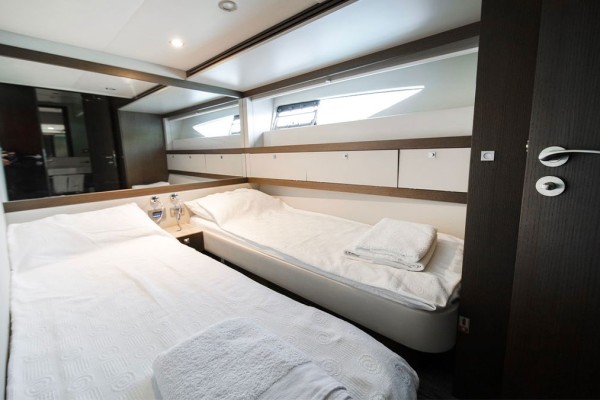 2015 Numarine 78 Fly