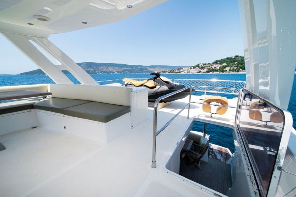 2015 Numarine 78 Fly