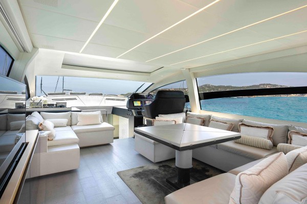 2016 Pershing 70