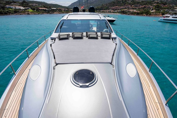2016 Pershing 70