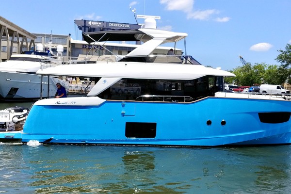 2018 Absolute Navetta 58