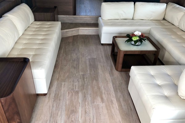 2018 Absolute Navetta 58