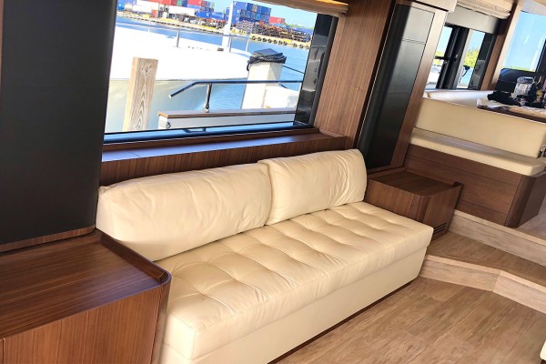 2018 Absolute Navetta 58