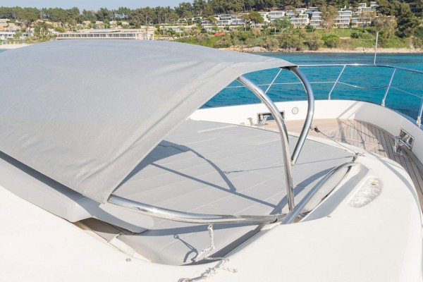 2008 Azimut 75