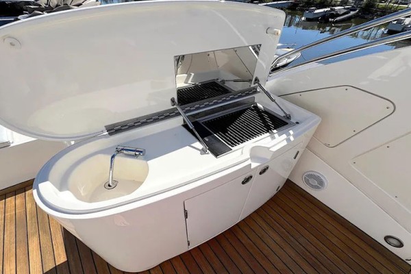 2007 Aicon 64