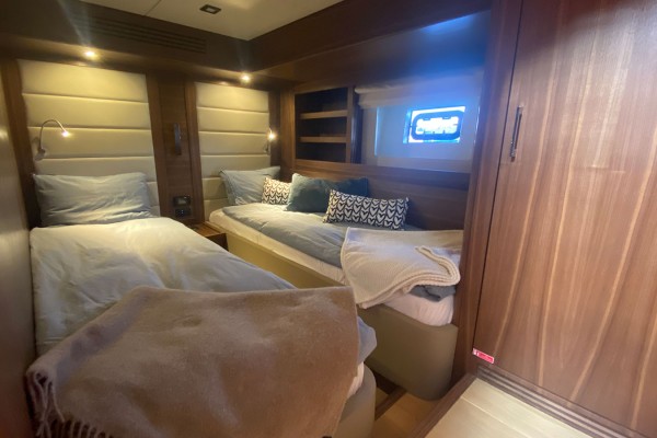 2023 Sirena 58