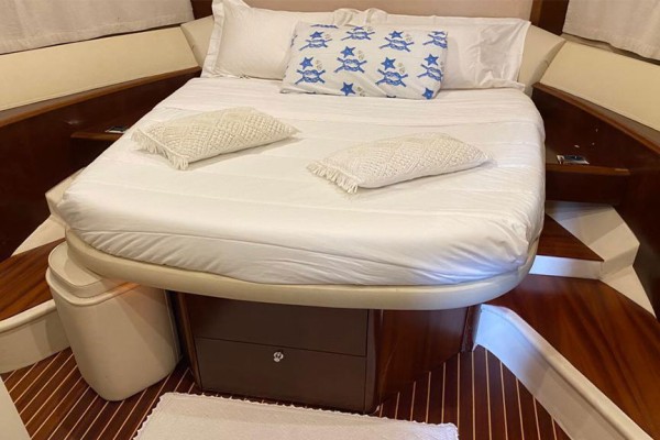 2006 Princess 67