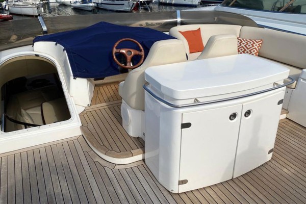 2006 Princess 67