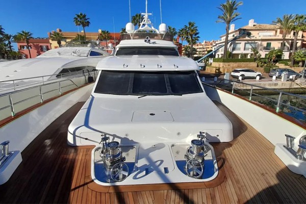 2010 Benetti Tradition 100