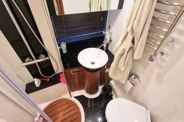 2010 Sunseeker Manhattan 52